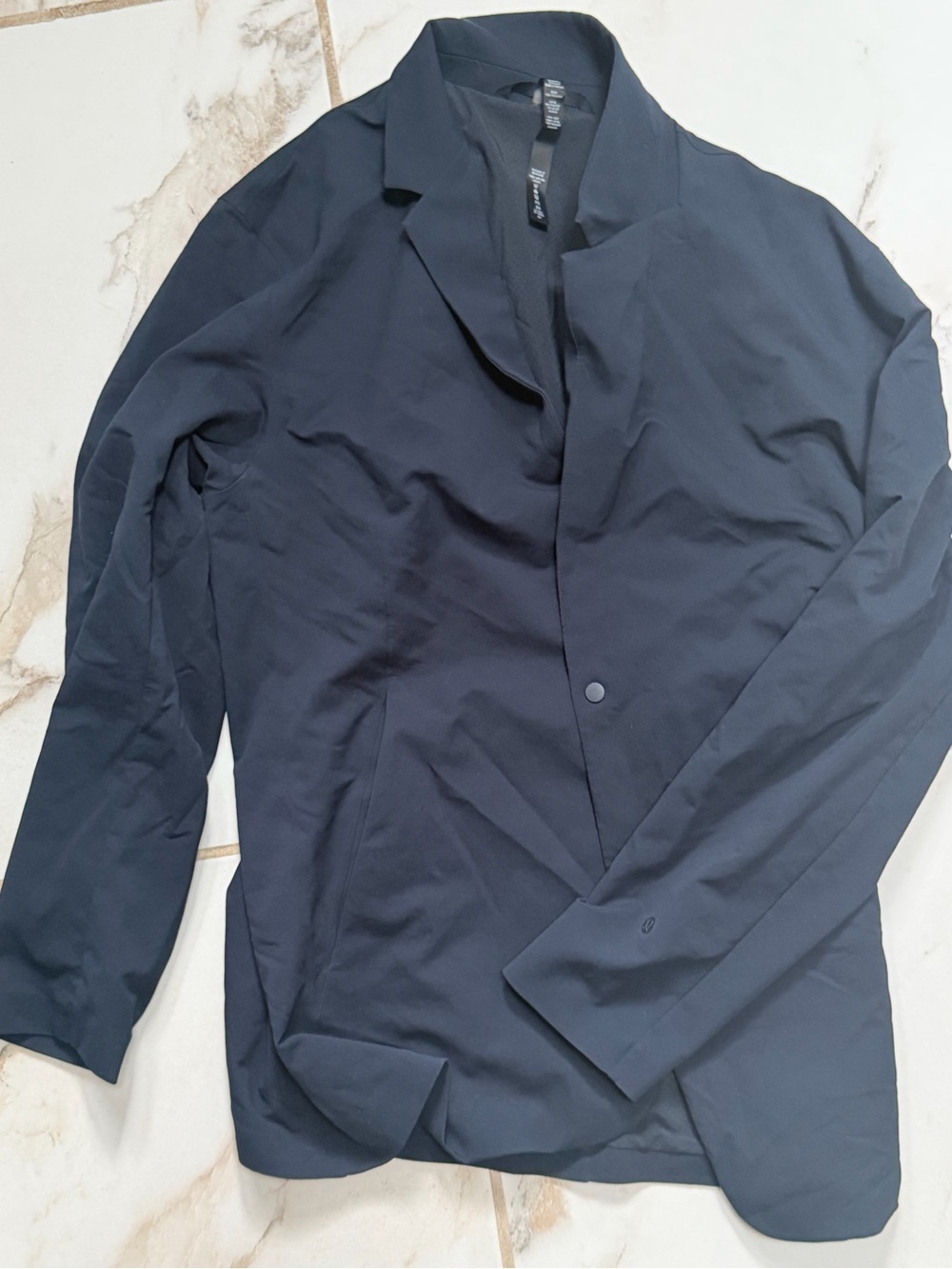 lululemon athletica Men's Lightweight Black Shirt Jacket